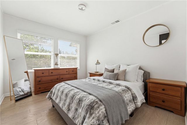 6501 Charlesworth Avenue, North Hollywood, CA 91606