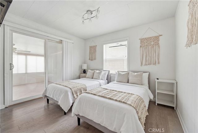 6501 Charlesworth Avenue, North Hollywood, CA 91606