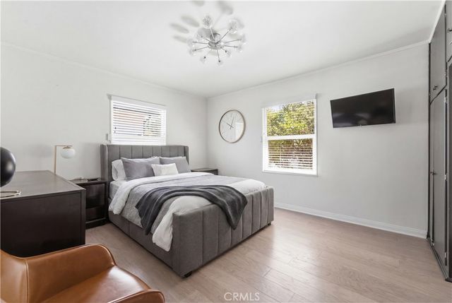 6501 Charlesworth Avenue, North Hollywood, CA 91606