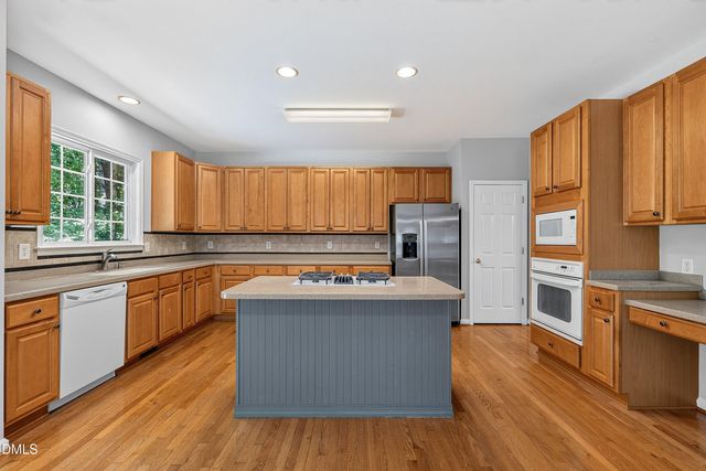 3204 Orchestra Court, Apex, NC 27539