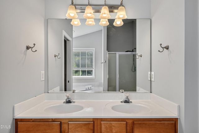 3204 Orchestra Court, Apex, NC 27539
