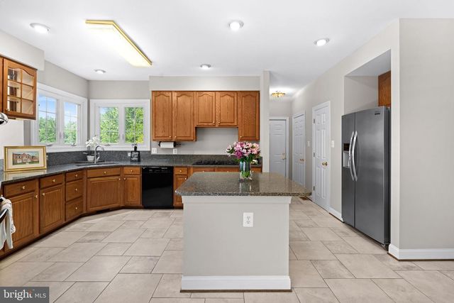 13870 SHELTER MANOR DR, Haymarket, VA 20169