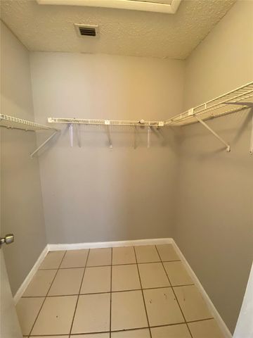 4690 Summit Blvd, West Palm Beach, FL 33415