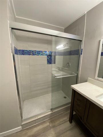 4690 Summit Blvd, West Palm Beach, FL 33415