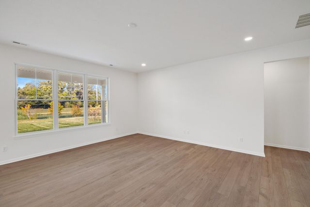 3105 Hilltop Road, Valparaiso, IN 46385