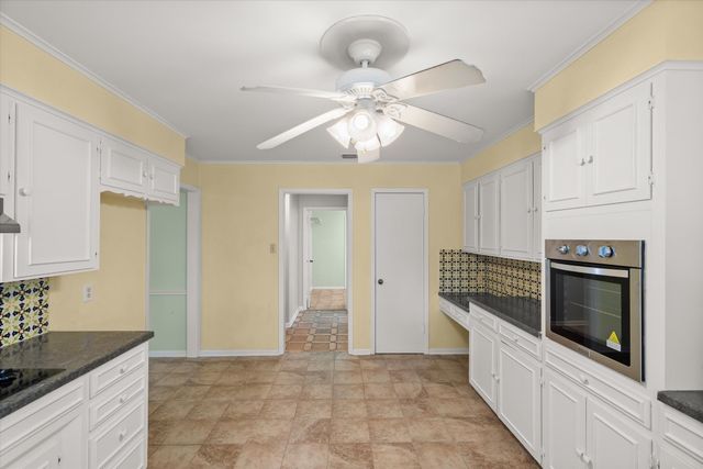 2813 Rockbridge Road, Tyler, TX 75701