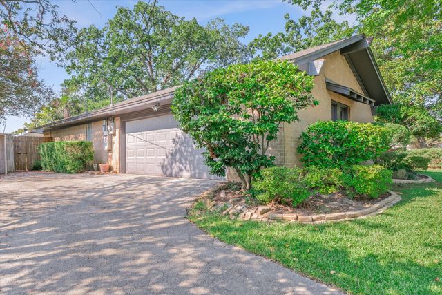 2813 Rockbridge Road, Tyler, TX 75701