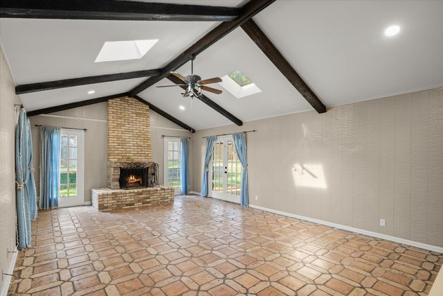 2813 Rockbridge Road, Tyler, TX 75701