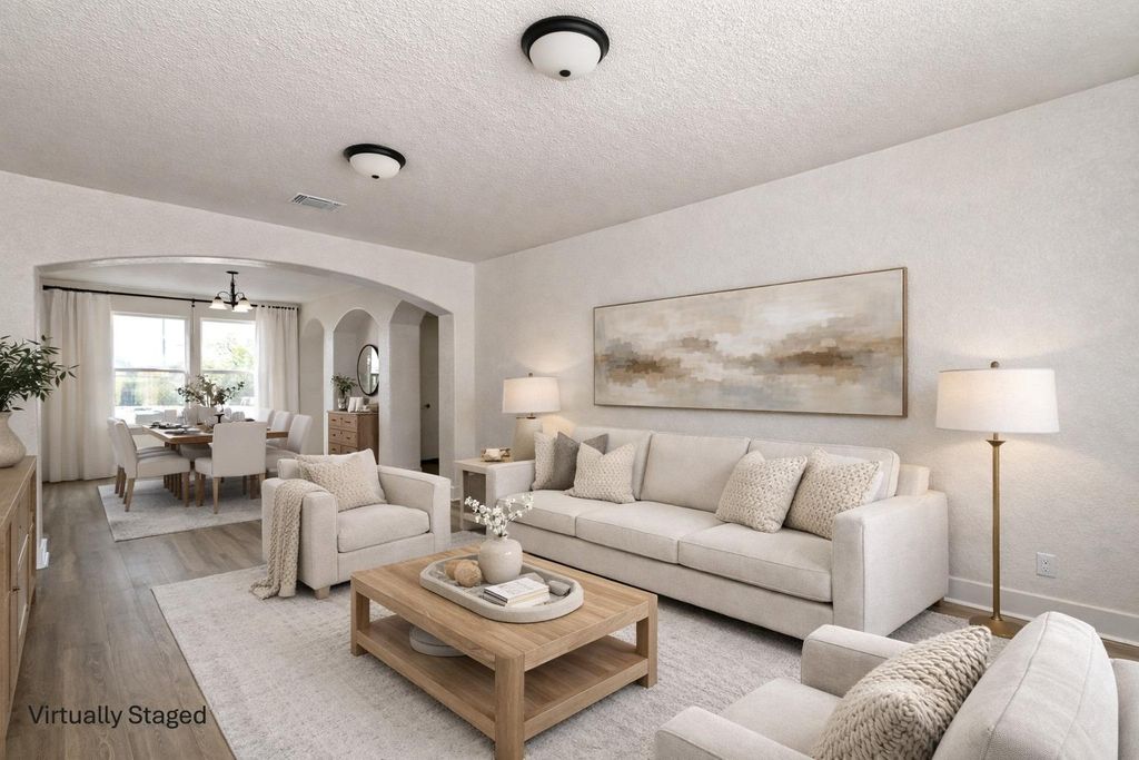 511-513 Lion DR, Leander, TX 78641