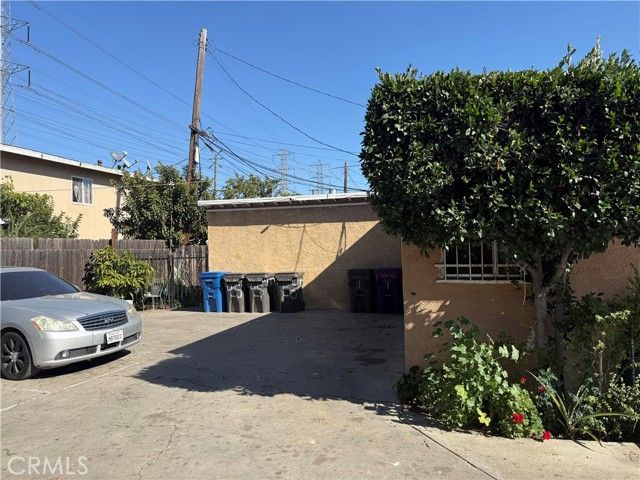 45 E 69th Way, Long Beach, CA 90805