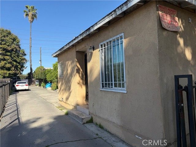 45 E 69th Way, Long Beach, CA 90805