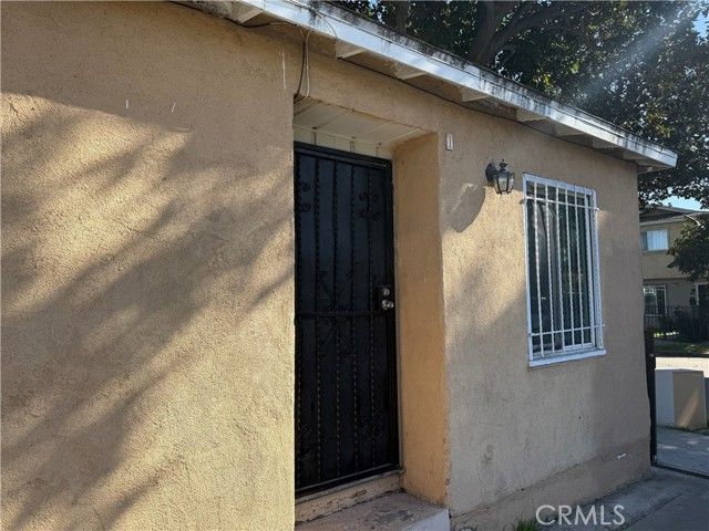 45 E 69th Way, Long Beach, CA 90805