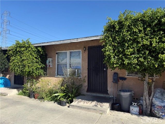 45 E 69th Way, Long Beach, CA 90805