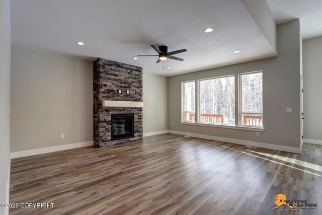 1942 W Cashatt Avenue, Wasilla, AK 99654