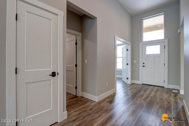 1942 W Cashatt Avenue, Wasilla, AK 99654