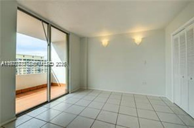 5555 Collins Ave 15W, Miami Beach, FL 33140