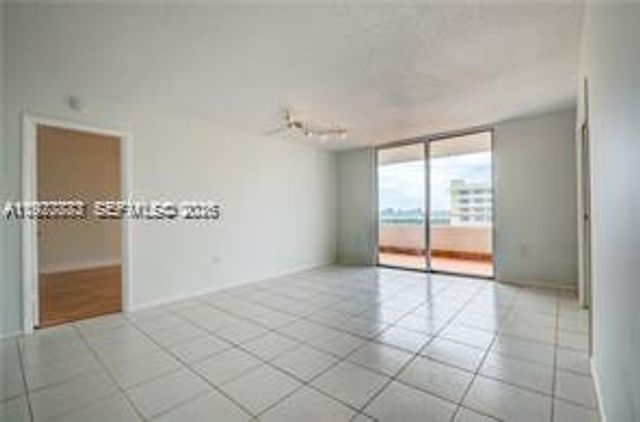 5555 Collins Ave 15W, Miami Beach, FL 33140