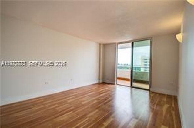 5555 Collins Ave 15W, Miami Beach, FL 33140