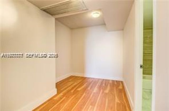 5555 Collins Ave 15W, Miami Beach, FL 33140