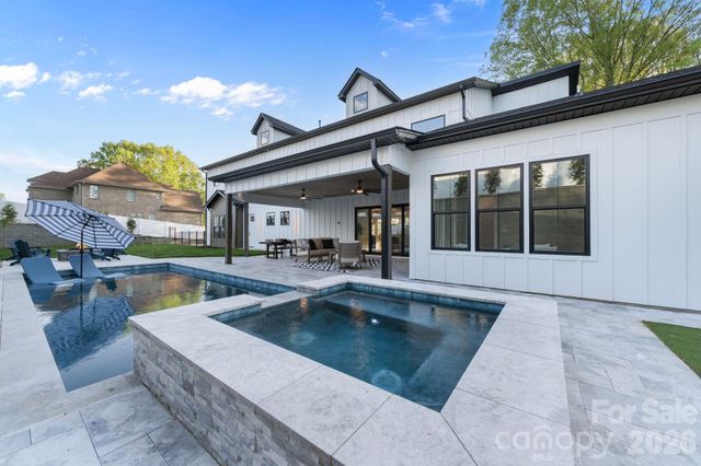 475 Canvasback Road, Mooresville, NC 28117