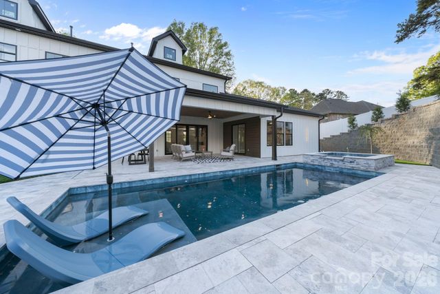 475 Canvasback Road, Mooresville, NC 28117