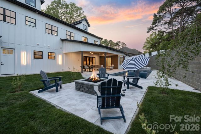 475 Canvasback Road, Mooresville, NC 28117
