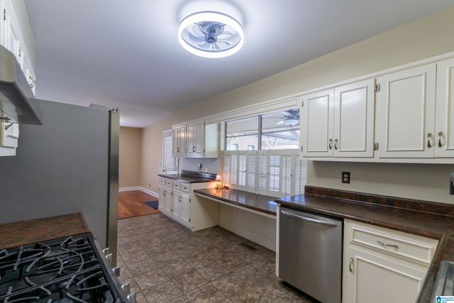 1001 LAKEVIEW AVENUE NW, Cullman, AL 35055