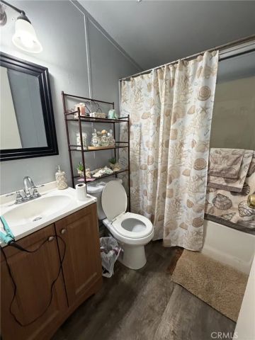 750 E Carson 67, Carson, CA 90745