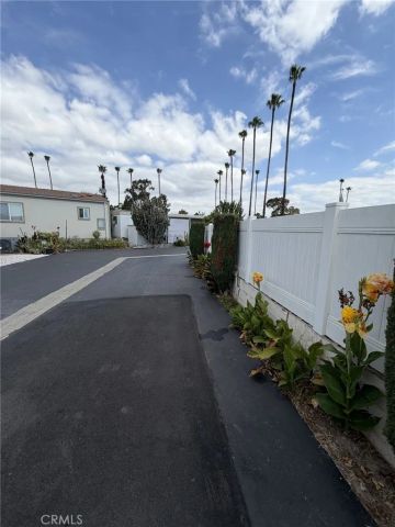 750 E Carson 67, Carson, CA 90745