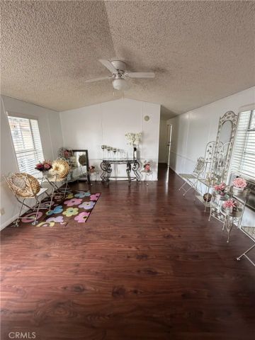 750 E Carson 67, Carson, CA 90745