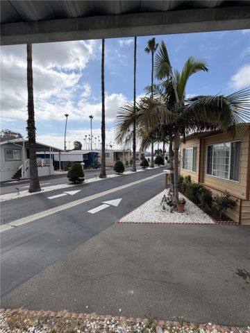 750 E Carson 67, Carson, CA 90745