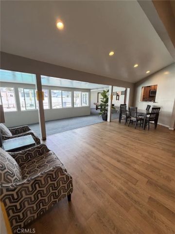 750 E Carson 67, Carson, CA 90745