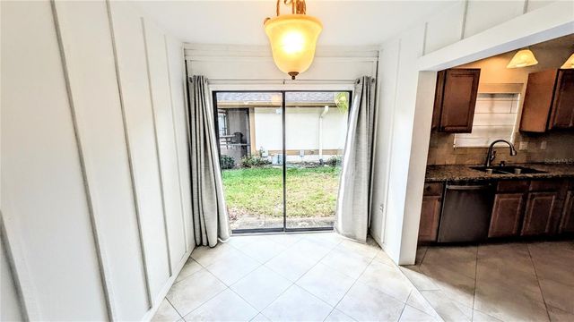 7805 PINE TRACE DRIVE 18, Sarasota, FL 34243