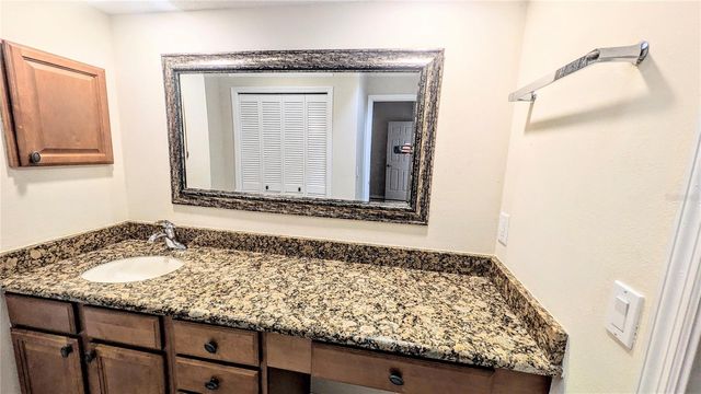 7805 PINE TRACE DRIVE 18, Sarasota, FL 34243