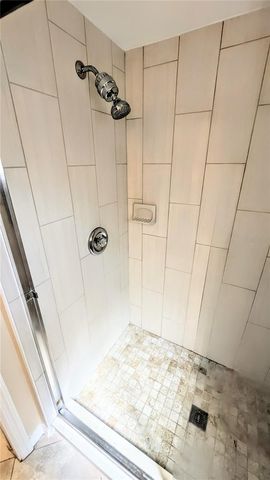 7805 PINE TRACE DRIVE 18, Sarasota, FL 34243