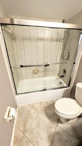 7805 PINE TRACE DRIVE 18, Sarasota, FL 34243