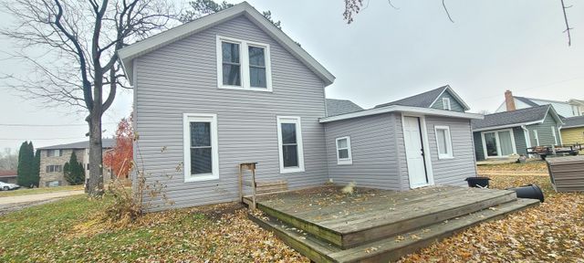 804 S 4th Street, Oregon, IL 61061