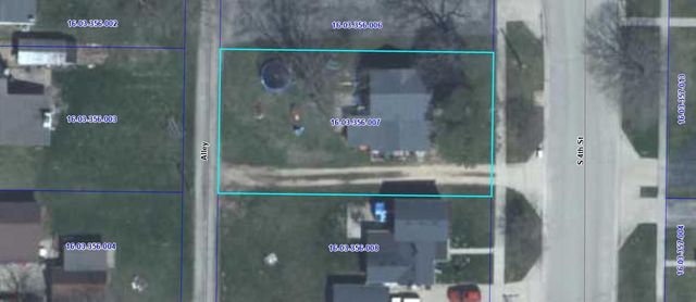 804 S 4th Street, Oregon, IL 61061