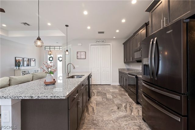 4301 South RD, North Fort Myers, FL 33917
