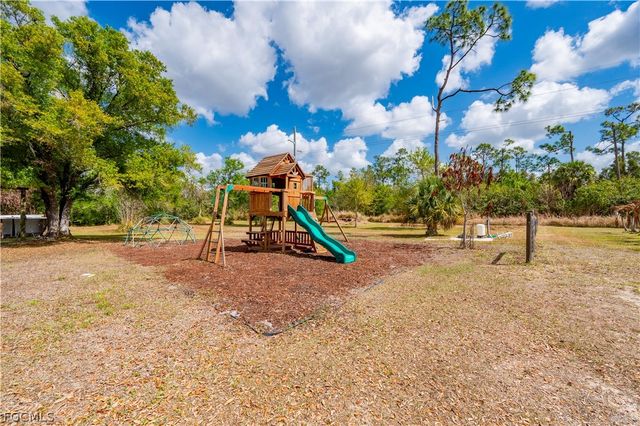 4301 South RD, North Fort Myers, FL 33917