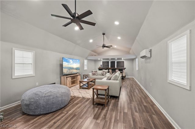 4301 South RD, North Fort Myers, FL 33917