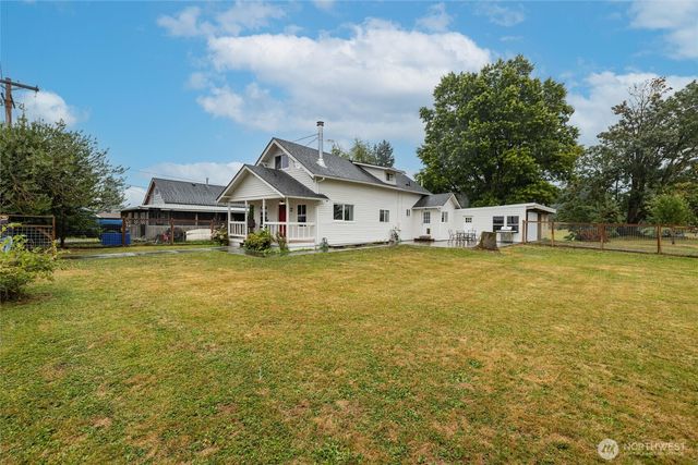 812 Sumas Avenue, Sumas, WA 98295