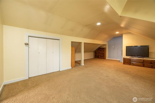 812 Sumas Avenue, Sumas, WA 98295