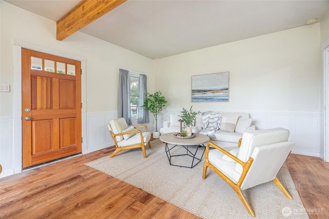 812 Sumas Avenue, Sumas, WA 98295
