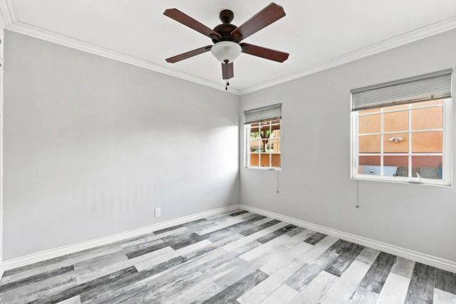 2812 N Buena Vista Street, Burbank, CA 91504
