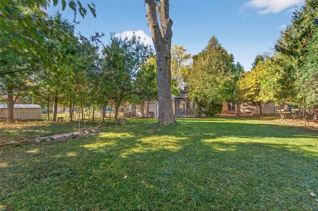 1702 S PERKINS STREET, Appleton, WI 54914