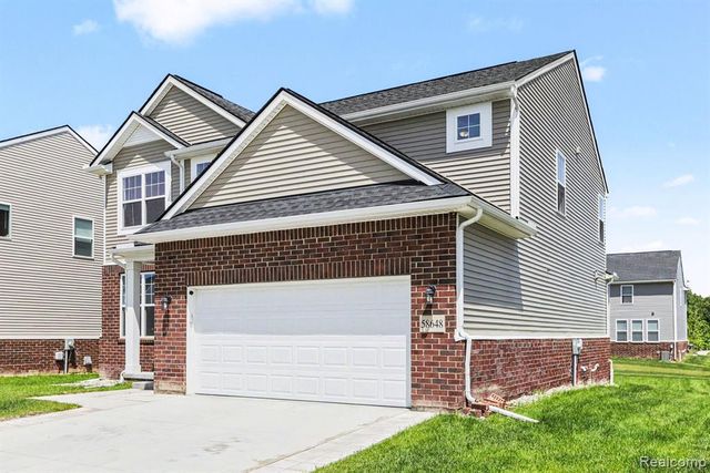 58648 Losino Drive, South Lyon, MI 48178