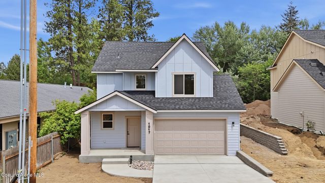 1017 W Lacrosse Ave, Coeur D'alene, ID 83814
