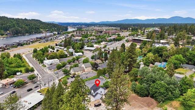 1017 W Lacrosse Ave, Coeur D'alene, ID 83814
