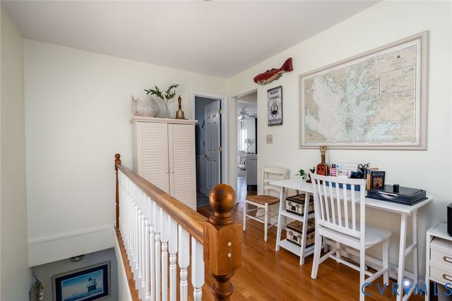 1749 Lighthouse View Dr, Ophelia, VA 22473